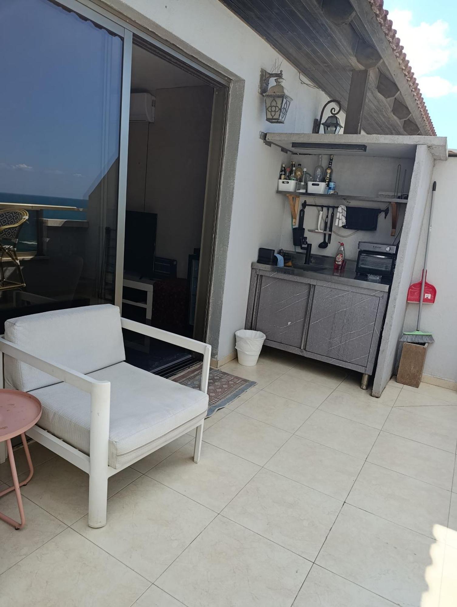 Penthouse Apartment On The Beach 바트얌 객실 사진