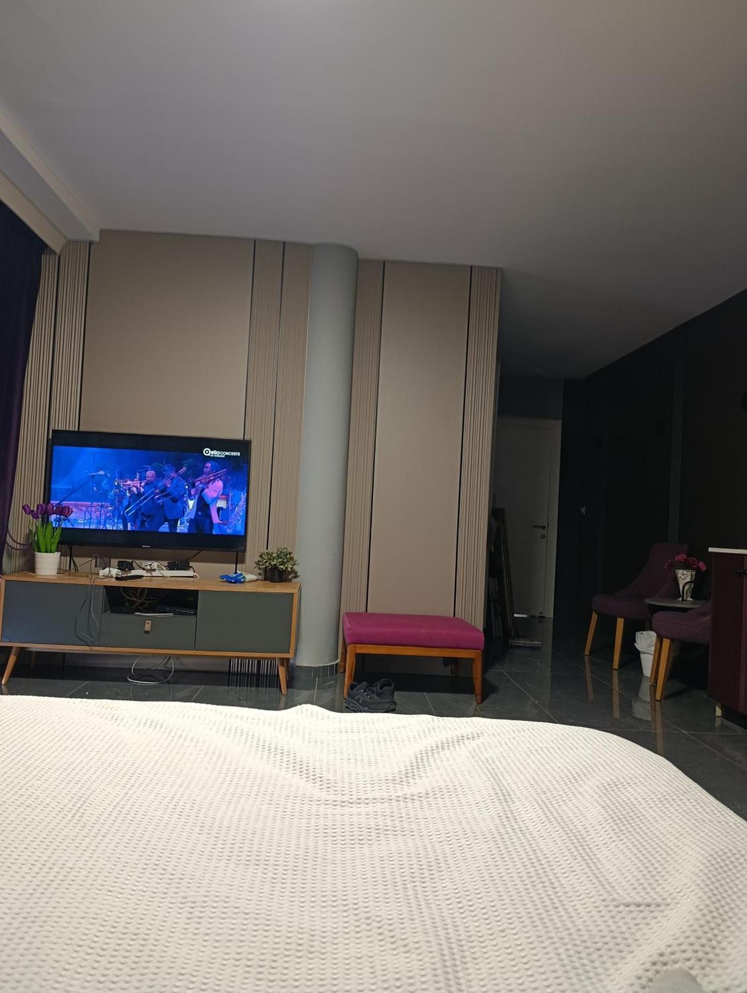 Penthouse Apartment On The Beach 바트얌 객실 사진