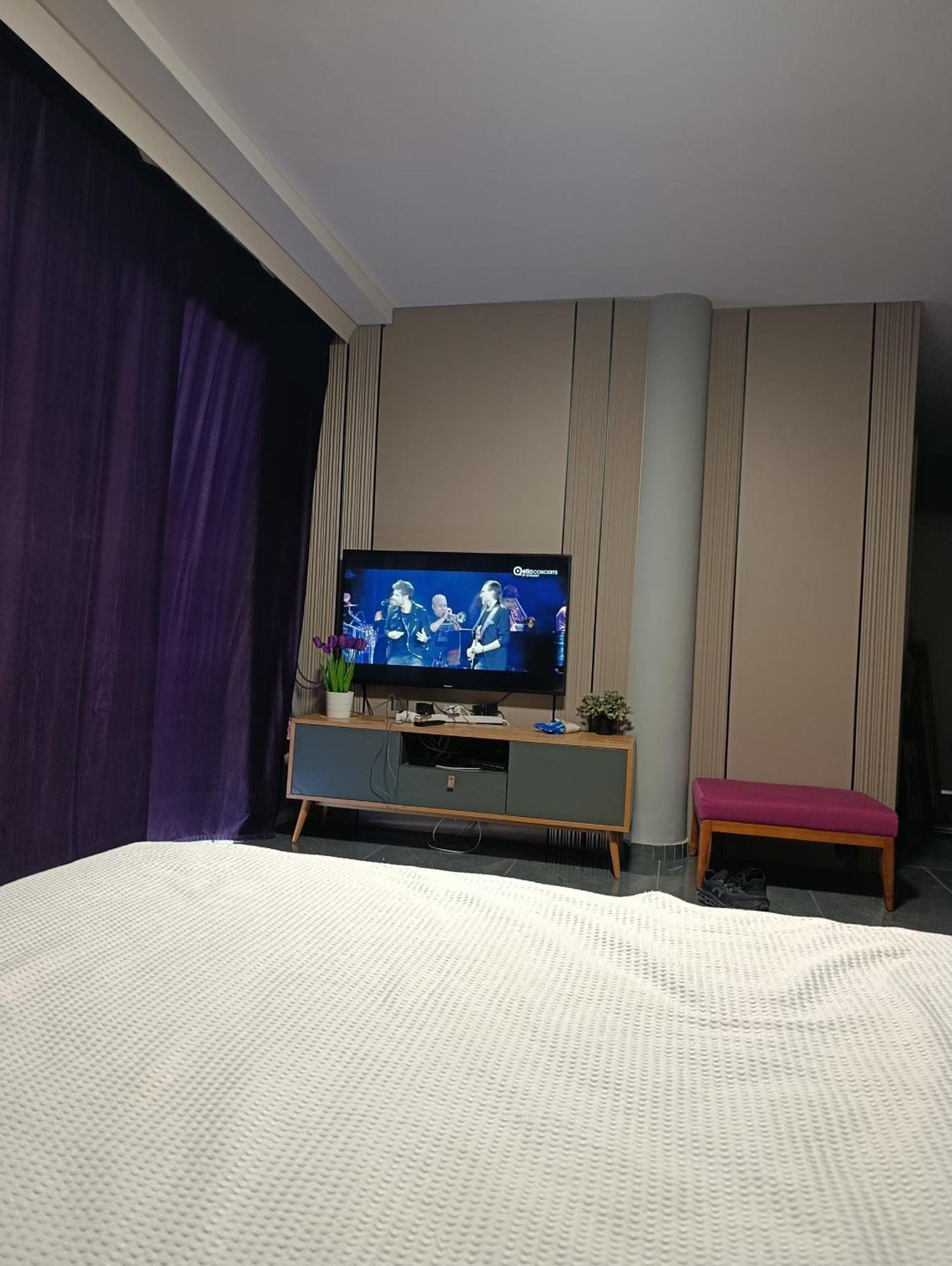 Penthouse Apartment On The Beach 바트얌 객실 사진