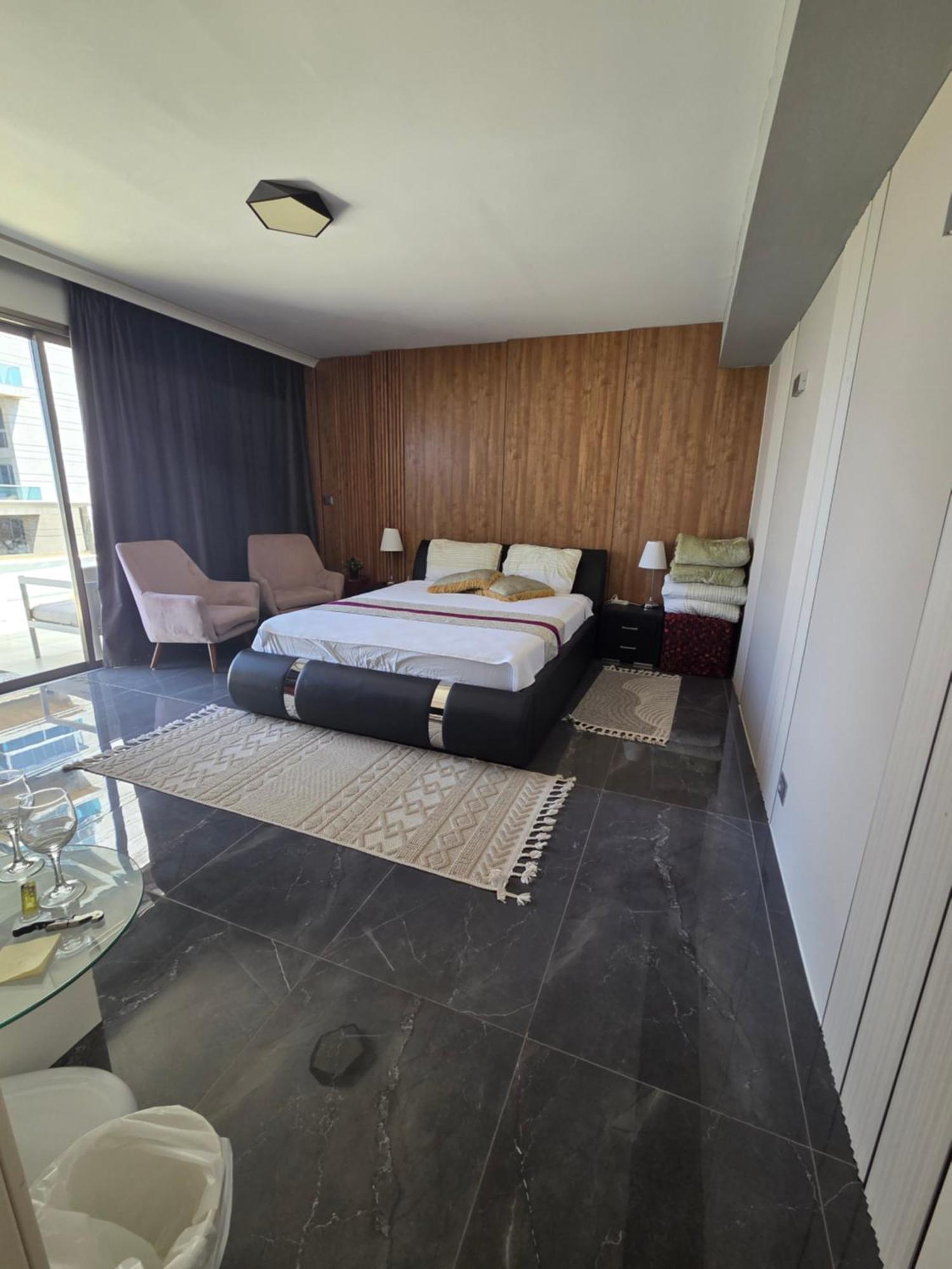 Penthouse Apartment On The Beach 바트얌 객실 사진