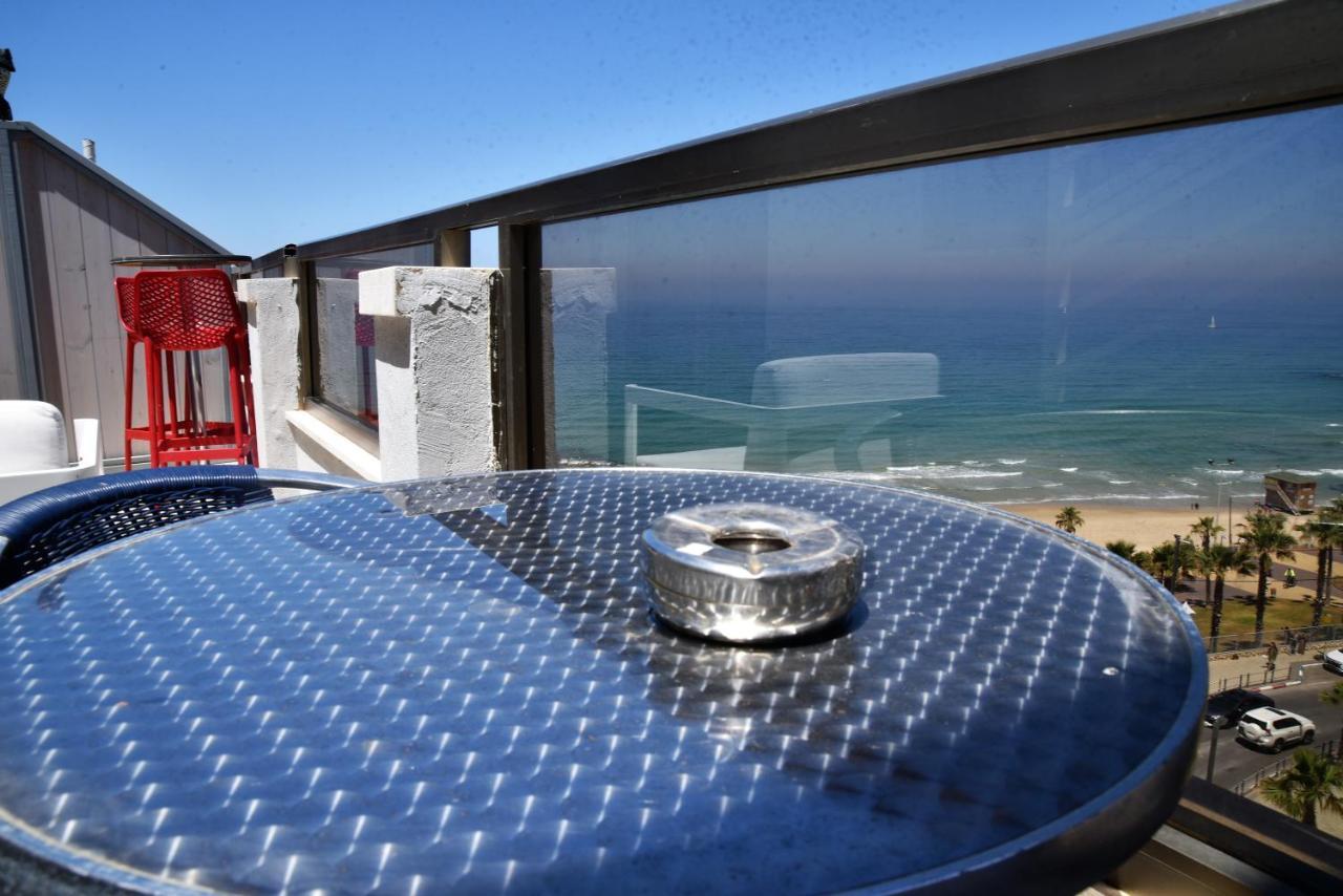 Penthouse Apartment On The Beach 바트얌 외부 사진